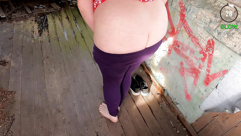 Bouncy Tits Action: The Wank Game - Spesial Penyisipan 1