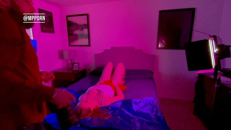 PNW Porn: Sesi pemotretan cewek super semok di balik layar