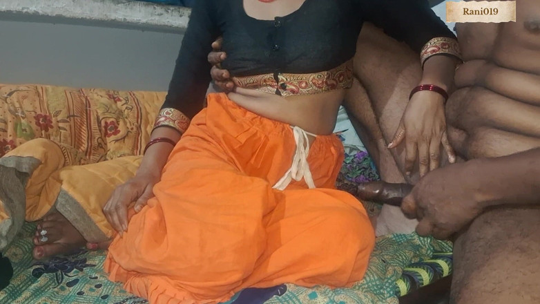 Rakesh: Indische Desi-hausfrau Rani Bhabhi wird von schwager gefickt, nachdem sie...