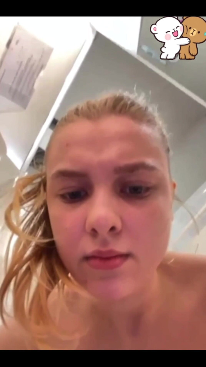 JuiceLussie: Lovense Hrátky v obchodě