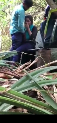 Indian Couples Are Sex in Jungle