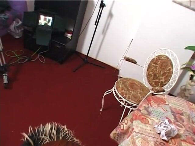POV Orgasms: अद्भुत लाल बालों वाली लंड उड़ा रही है