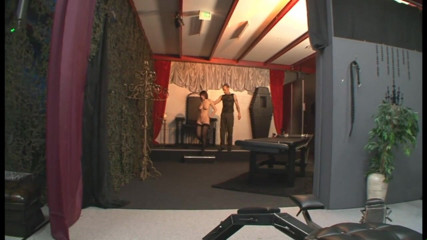 Absolute BDSM films - The original: Umiliante mano dominante nella figa