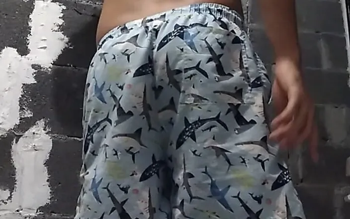 AlexAlejandro13: I Like to Bounce on the Bed When I Jerk...