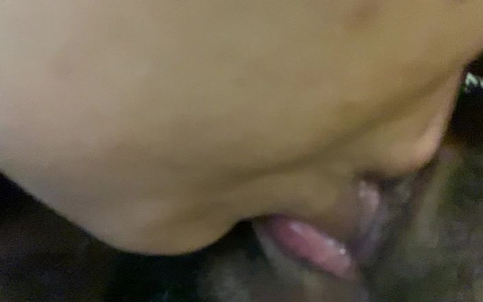 Arabicqueen: Indian Lip Kiss