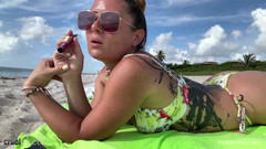 Cruel Reell: Reell - Kouření bikin v Miami Beach