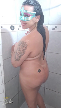 흑인 대물 자지로 목욕하고 내 입을 정액으로 채우다