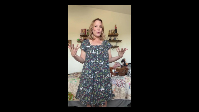 Jane Cane: Wade Swears This Nightgown Makes Me Totally Unfuckable
