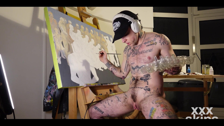 Xxx skips: Horny Ftm Artist XXX Skips Works on a Painting While...