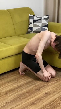 骑车后睾丸就被破坏了！- 戴夫·穆恩 - 詹妮弗 - 爆球（ballbusting）