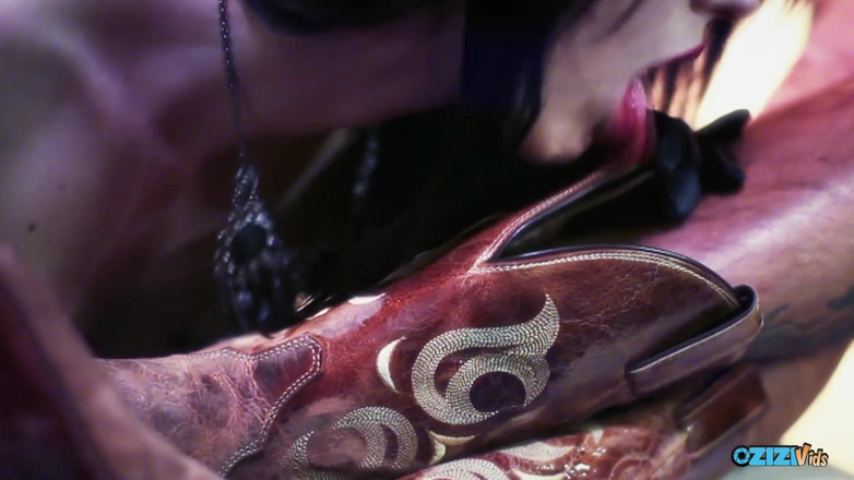 Zizi Vids: Do Not Lose Yourself in the Tattoo as You Have...