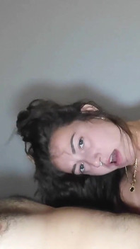 Mamou i Livia 1st Part Striptiz, Deep Blowjob, Cunnilingus, Rimming i Ślina Play