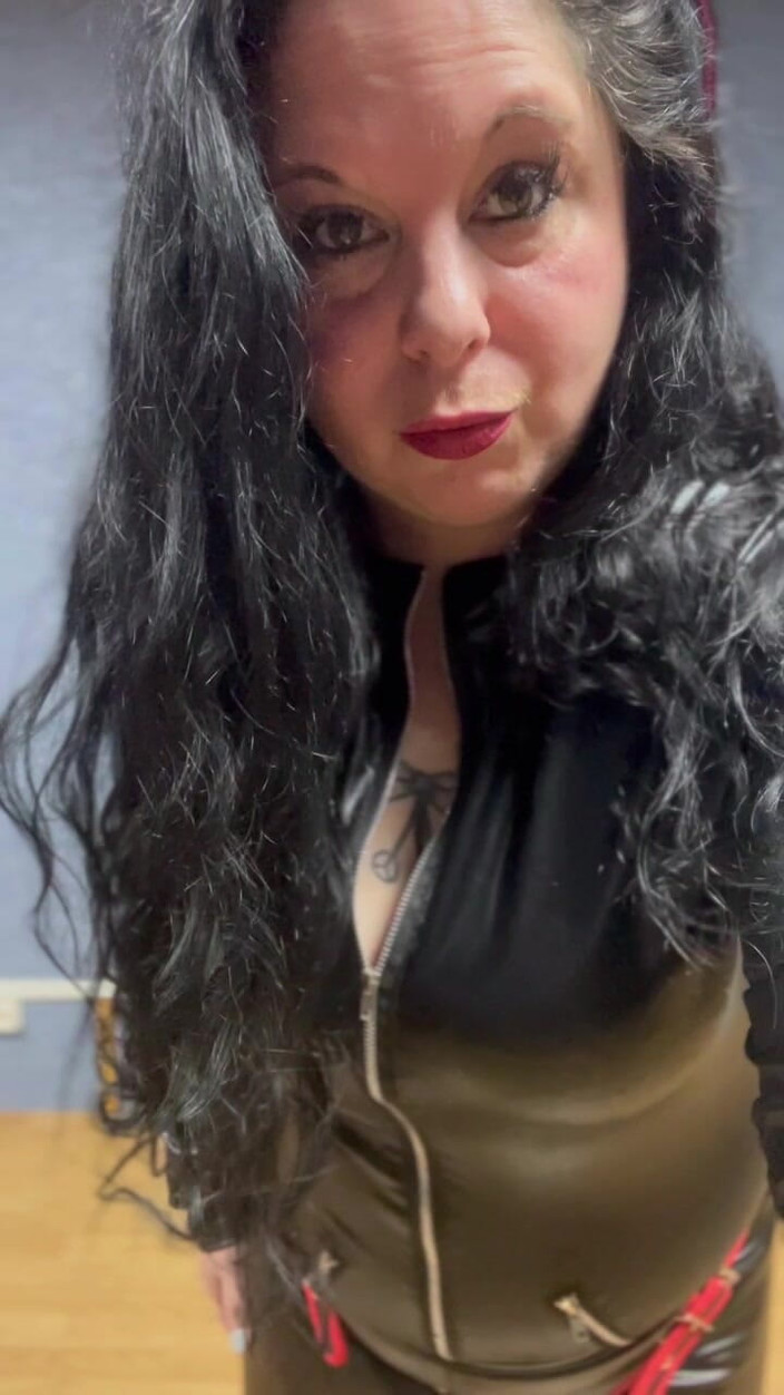 Maitresse Clara: O noapte sub ordinele mele