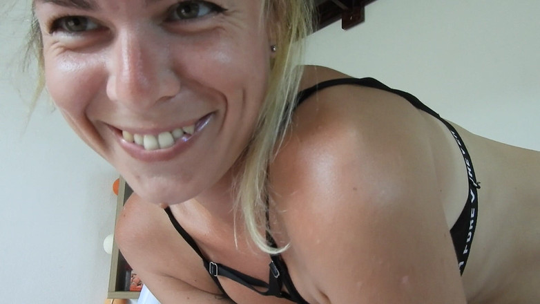 MissAnja_FH: Squirt, Squirt, Squirt Standing