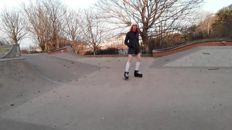 The Midnight Minx: Themidnightminx skatepark x