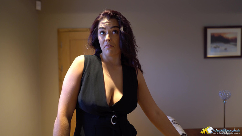 DownblouseJerk: Rogue - Tetek Pada Komisen