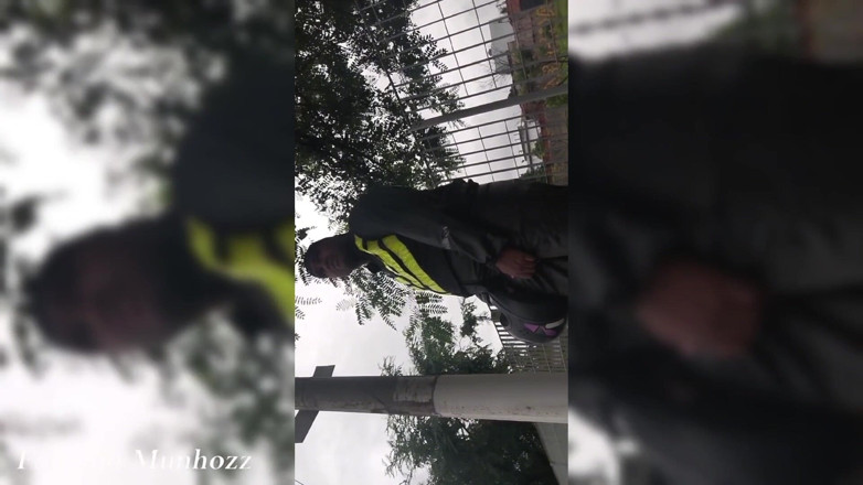 Fabianomunhozz: Am un curier cu motocicleta