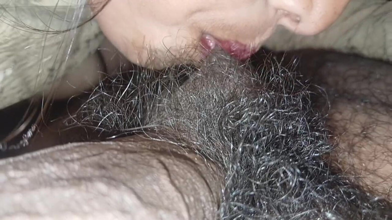 seema: Bhabhi pendek Bhabhi Ko Chusaya blowjob