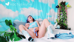 kactus kutie: Kute Kum di Kloud 9