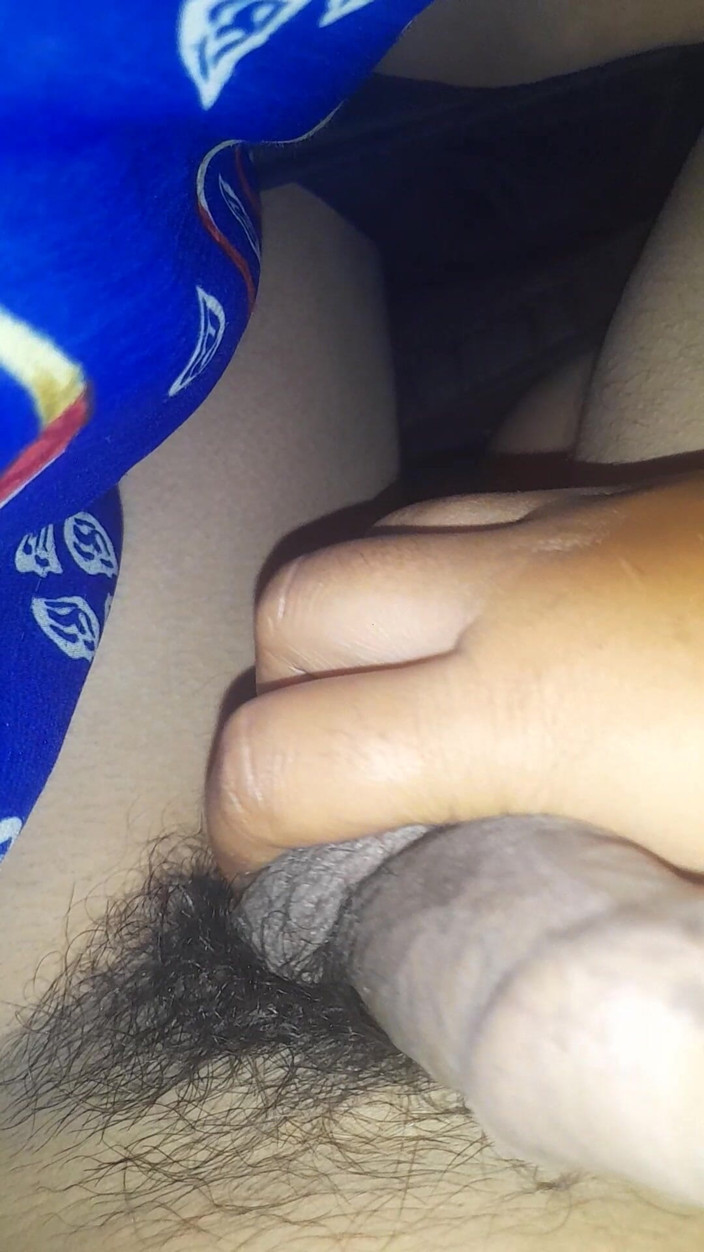 Kundan: Handjob with desi bhabhi
