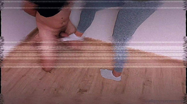 Mistress Redix: 40 камшотів за 28 хвилин дрочки ногами