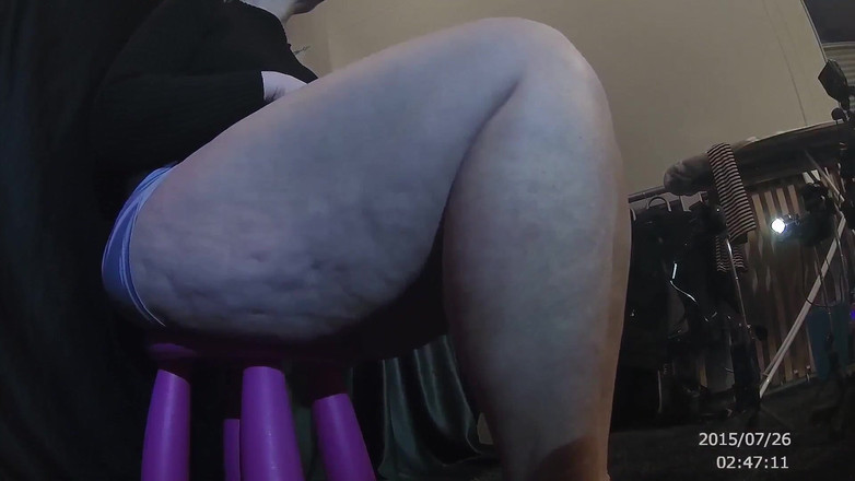 MisS Angel: Otrok pode mnou