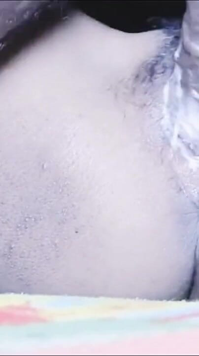 Uttar dinajpur: Village Indian bhabhi getting fucked on the bed.