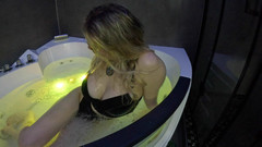 Queen_of_BDSM: 넌 항상 내 급여 노예야!