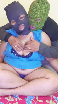 Moderní sexy bhabhi sex o půlnoci! Nestříkej do kundičky