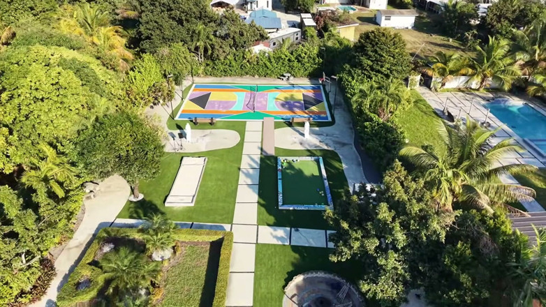 Lexis Star Show: We Got Access to the Most Exclusive Creator House - the...