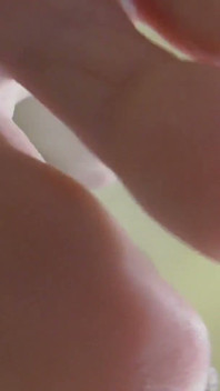 POV plivání a rozdrcení objektu pro mladé bohyně!