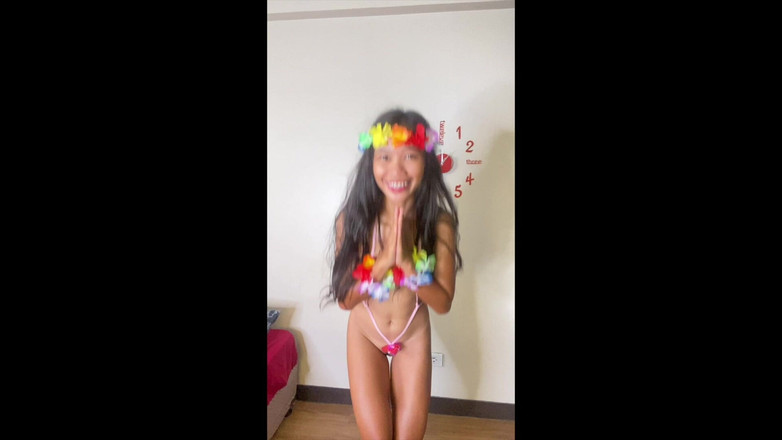 creamberryfairy: Danza hawaiana e strip dance