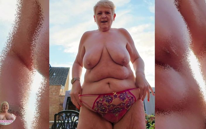 Uk Joolz: Joolz din Marea Britanie - în aer liber în haină și lenjerie intimă