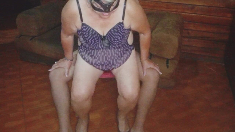 Sofixxx: 有钱操逼一个成熟的70岁的老奶奶邻居