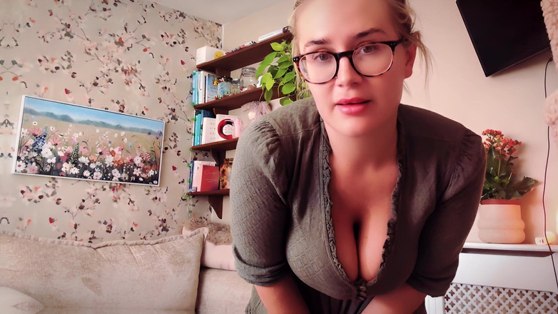 JessieHH: 새엄마의 더러운 세척에 걸렸어 - 무료