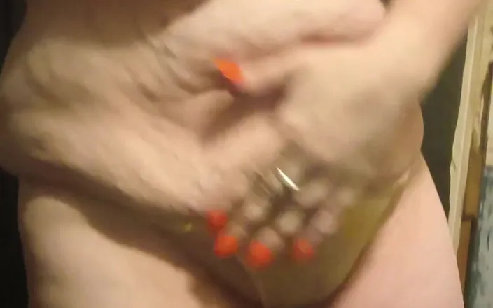 FluffyBeeChan: My first video is just showing you my body.