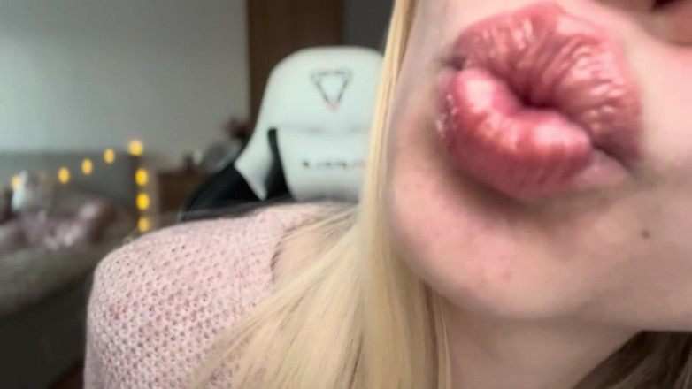 Goddess_Bella_Rae: Звуки рота без розмов asmr