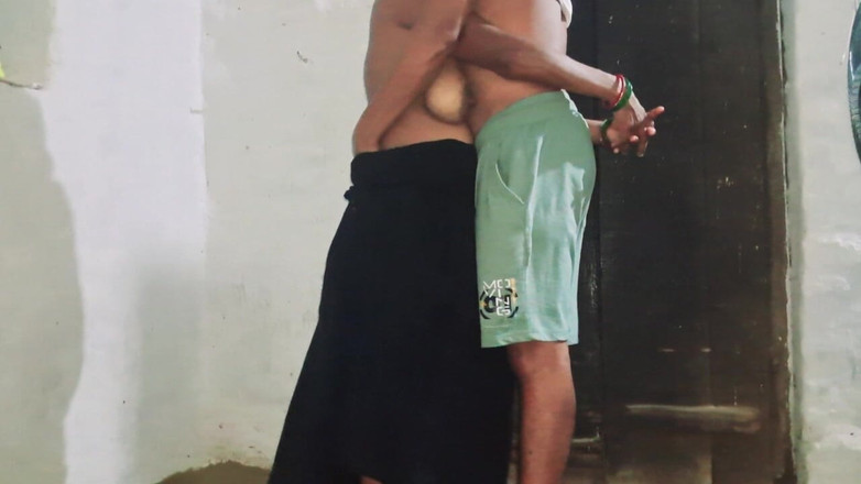 Trilokinath: 의붓딸에게 따먹히는 계부 하드코어 액션 영화