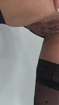 나일론을 입은 아기