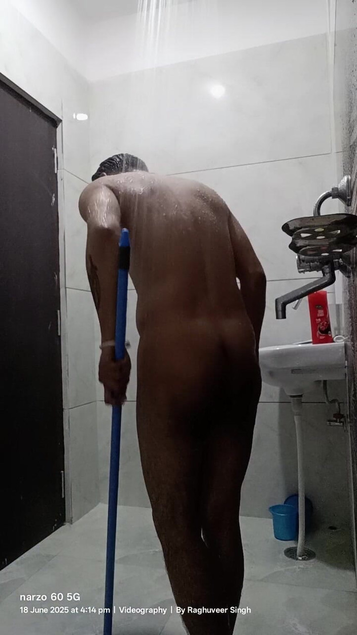 Rajasthani-old-lover: Joven indio disfruta de la masturbación con amigos en vivo