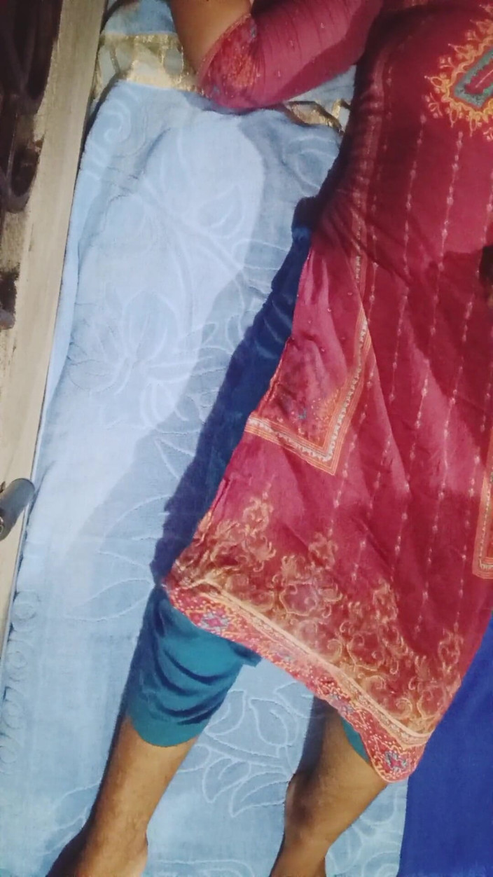 Deshi women: Я закохався в свого зведеного двоюрідного брата і займався сексом