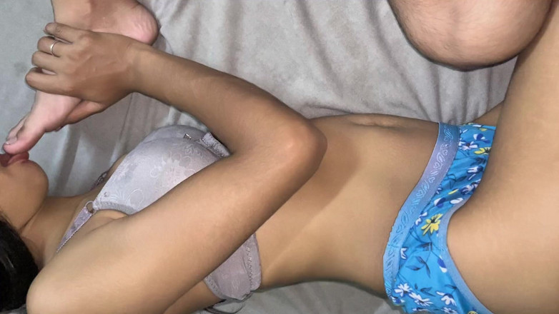 LOVE 4 FUK: Stiefzus is erin geslaagd me te plezieren omdat ik haar...