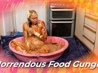 Wamgirlx: Extreme Messy Food! Horrendous!!!