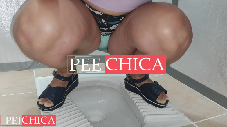 PeeChica: shauchaalay men gili painti