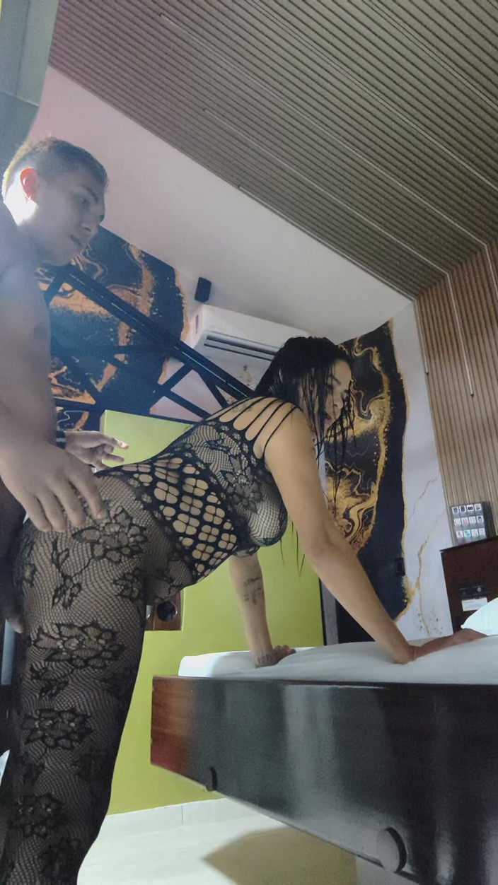 AngyAmazon: Dansen met mijn geliefde voordat ik seks heb