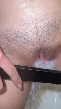 Koleksi creampie! Mandi rakaman dekat pepek saya! Tonton dan Lekatkan Lidah Awak!