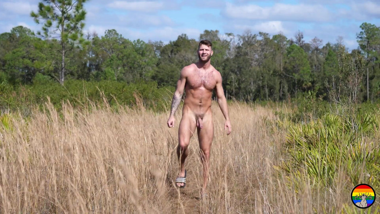 HomoStag: Naken Utomhus Muslce Jocks Går På En Cum Picknick