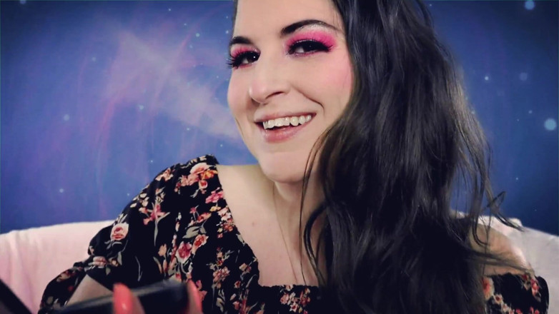 goddessjoules: Różowa szminka na asmr z pleksiglassu