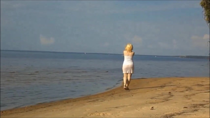 RedRoseRus: Summer-beach-naked ass...
