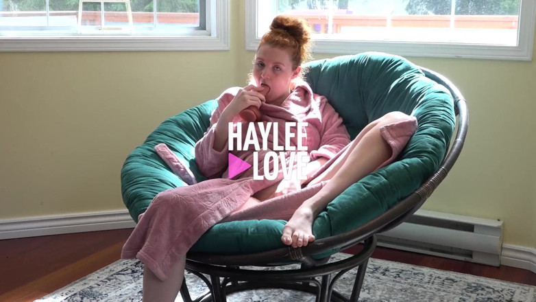 Haylee Love: Just relax + masturbate